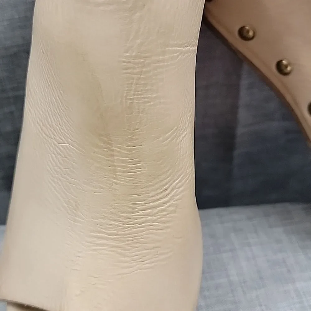 Vic Matie Italy Cream leather studded wedge sandals Slip-On - Women's SZ 37